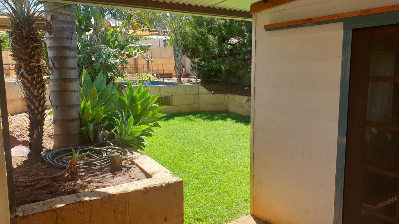 Roseneath Cottage Northam Exterior photo